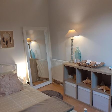 Au Bosquet: Tranquil Retreat with Breakfast Near Town Center Bed & Breakfast Salies-de-Bearn Exterior photo