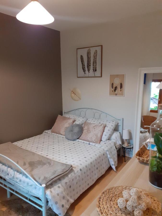 Au Bosquet: Tranquil Retreat with Breakfast Near Town Center Bed & Breakfast Salies-de-Bearn Exterior photo